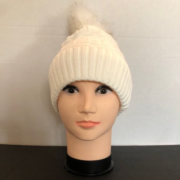 COPY - WOMENS WINTER BEANIE HAT/ 2 PIECES (WHITE/ BEIGE) - Picture 3 of 10